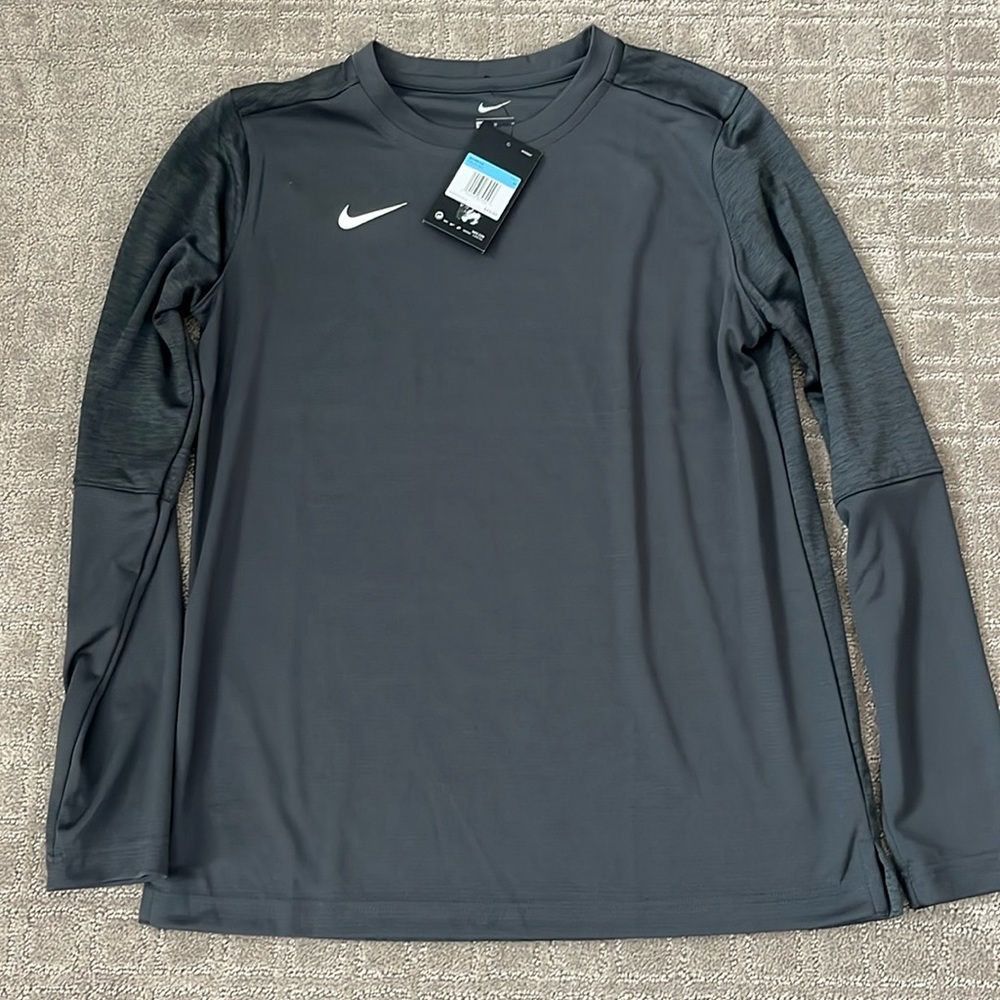 Grey Nike Medium Long Sleeve
